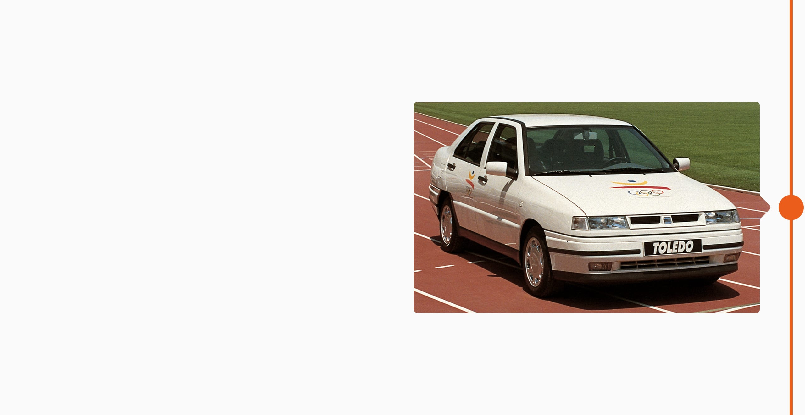 Histoire de la marque SEAT 1992 - Jeux Olympiques 1992 parter SEAT Toledo sur piste d'athlétisme en course à pied