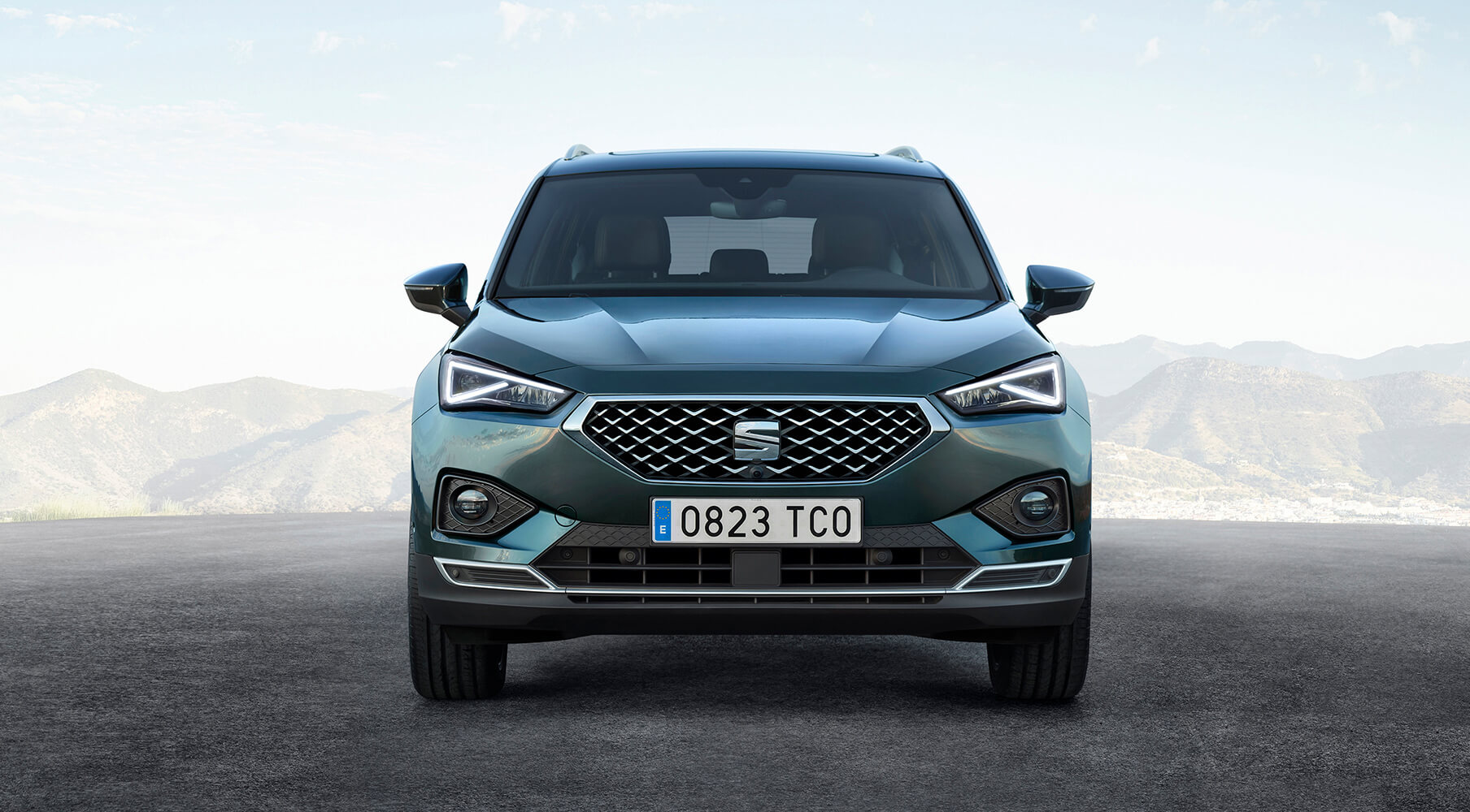 Présentation du nouveau modèle phare, SEAT Tarraco large SUV vue avant, montage derrière