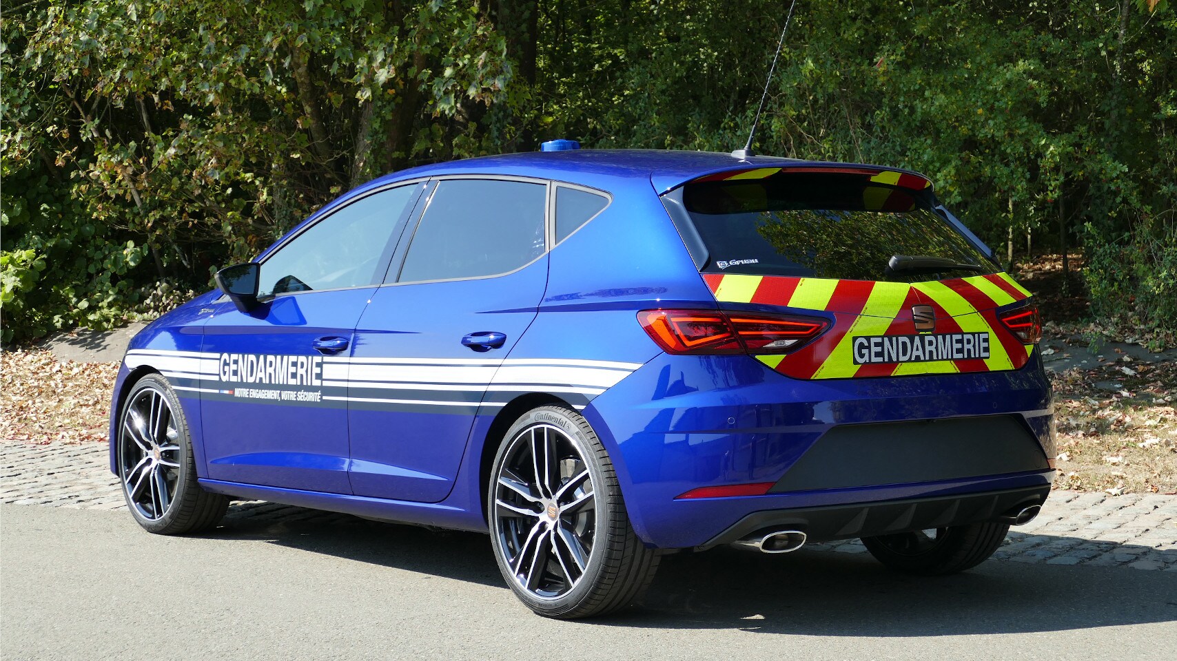 Présentation Leon CUPRA à la Gendarmerie Nationale