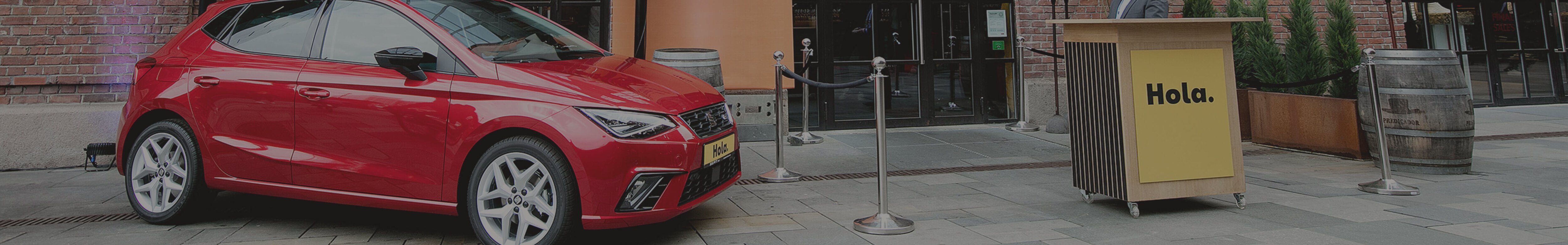SEAT Ibiza s'est garé devant l'événement SEAT Norway - Acheter une SEAT en cinq clics sur le site web SEAT Norway.