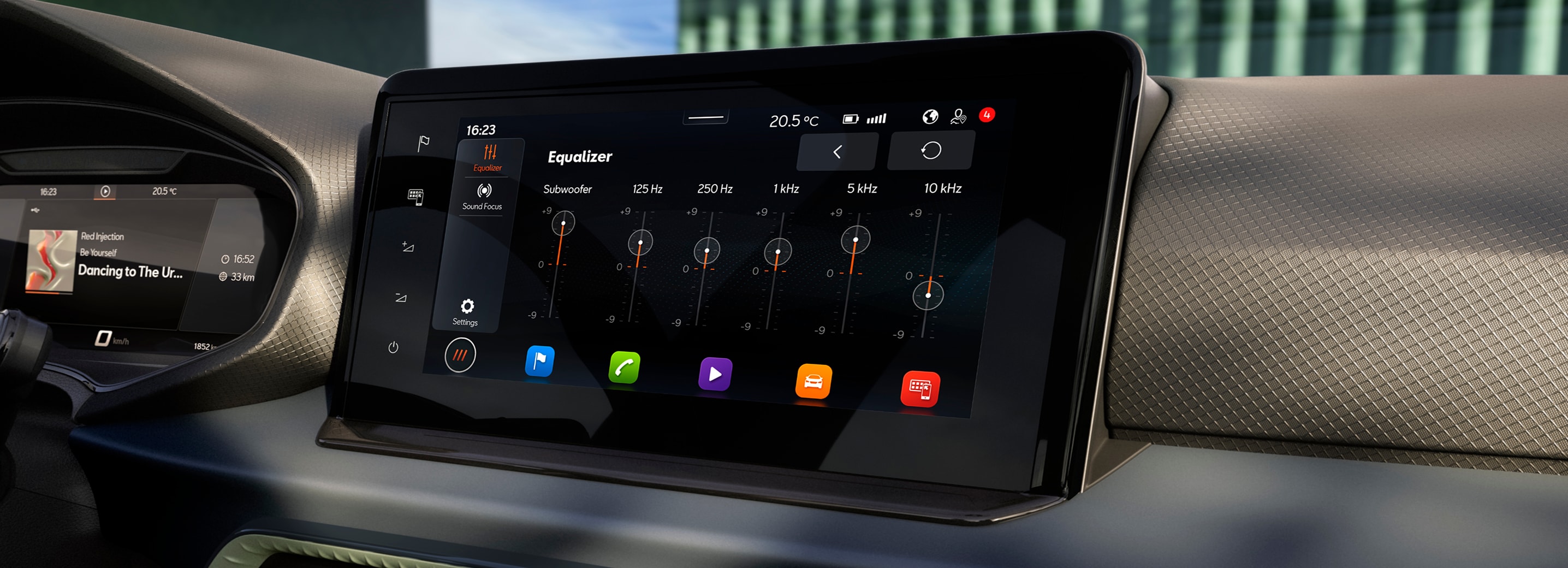Le tableau de bord de la SEAT Arona, intégrant le système audio SEAT et de nombreuses autres fonctionnalités Le tableau de bord de la SEAT Arona, intégrant le système audio SEAT et de nombreuses autres fonctionnalités