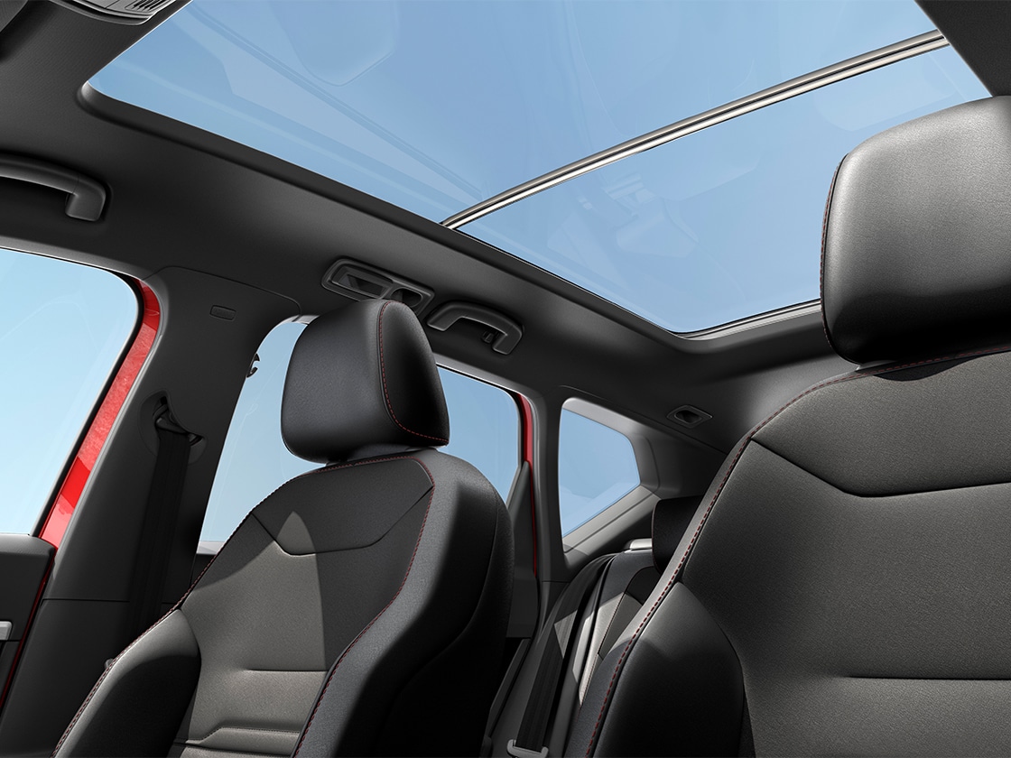 l’assistance pré-collision de la seat ateca détecte les collisions potentielles.