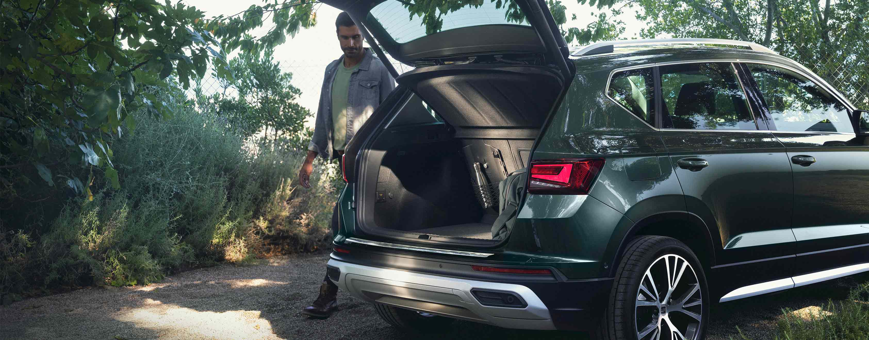 Accessoires Nouveau SUV SEAT Ateca protection de pare-chocs et organisateur de coffre