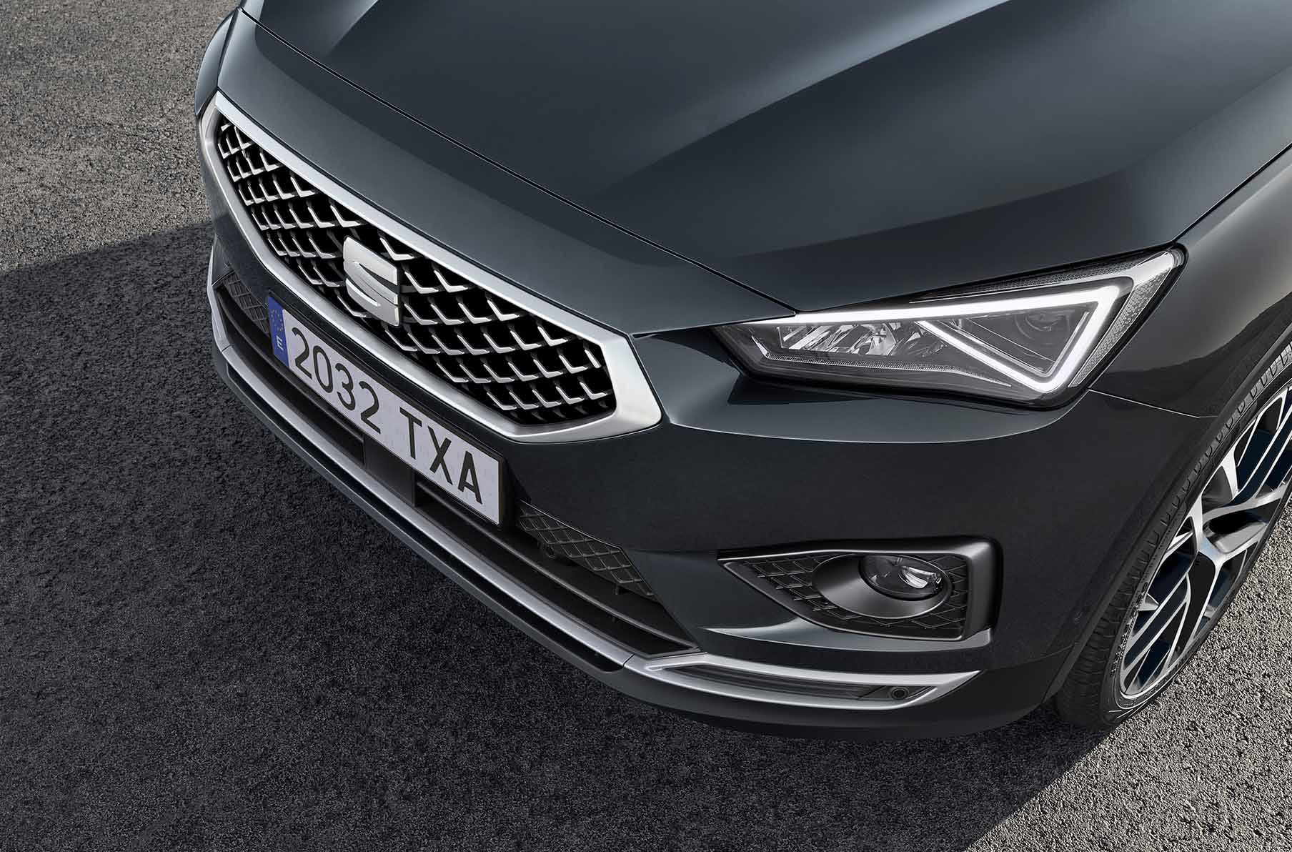 Le design du capot et la calandre de la nouvelle SEAT Tarraco 2024 XPERIENCE