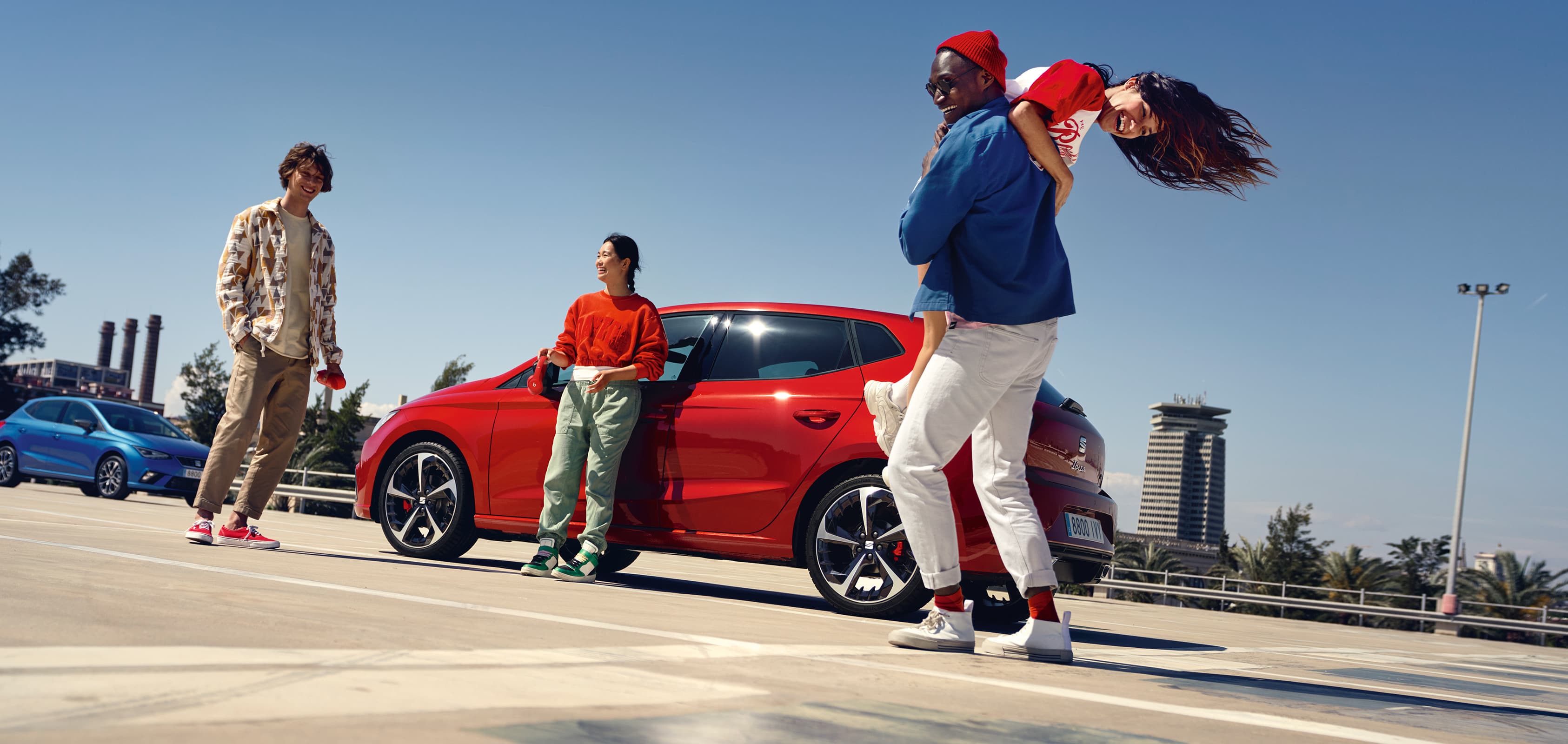 SEAT Ibiza couleur rouge désir avec jantes en alliage