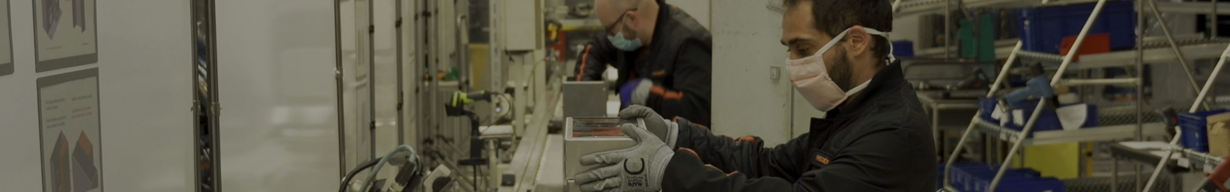 De la production de voitures à la fabrication de respirateurs